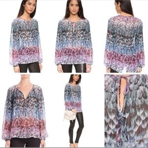 BCBGMAXAZARIA FEATHER EVANNA KEYHOLE BLOUSE.